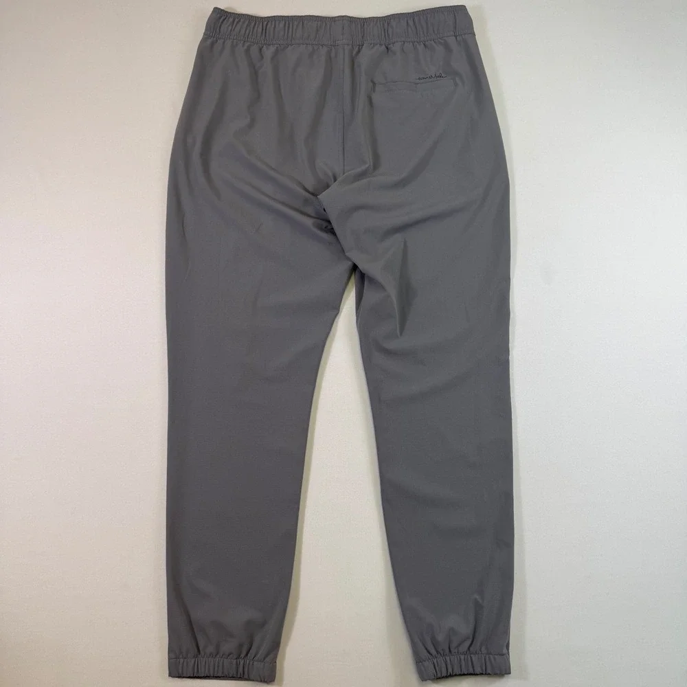 Travis Mathew Golf Travel Pants 2.0 Mens XL Grey Athletic Tapered Jogger Ripstop